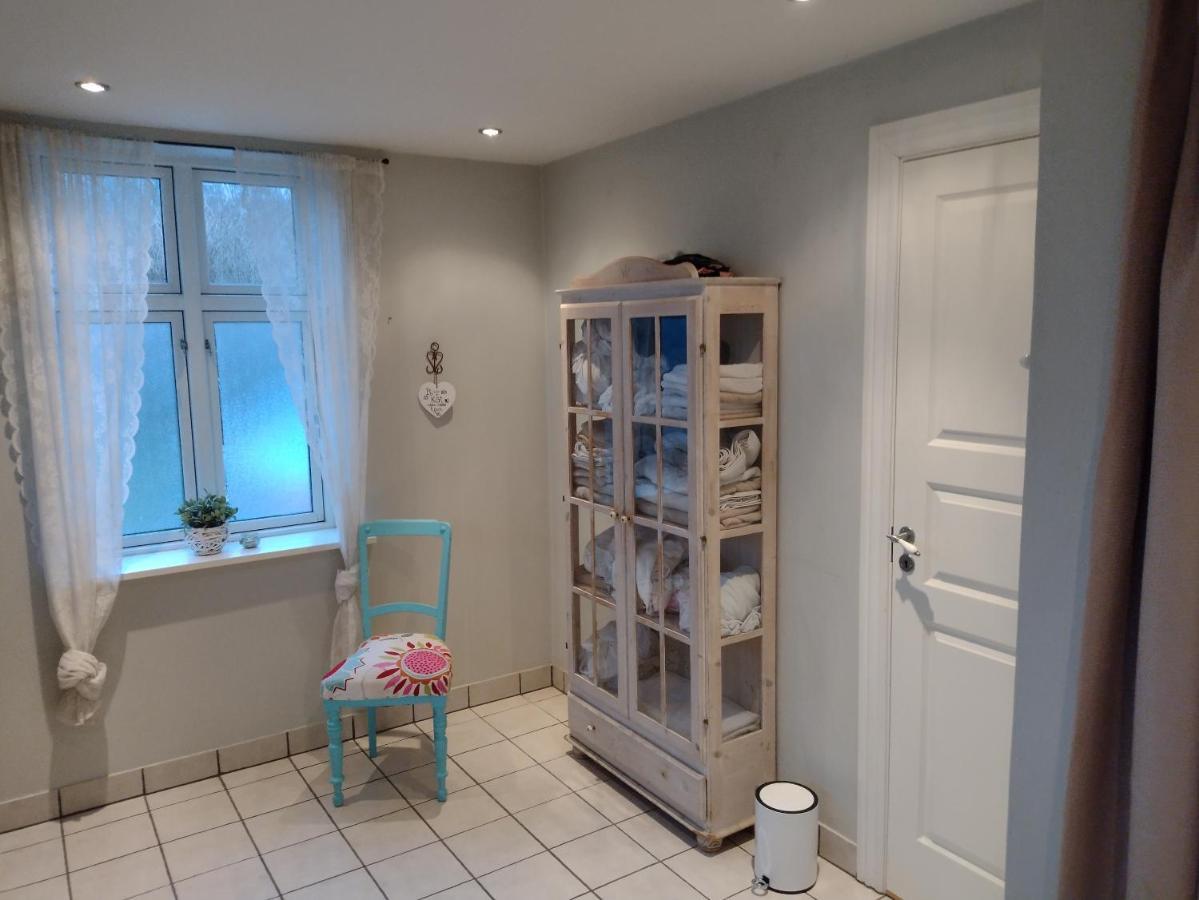 Bed and Breakfast Den Gamle Apotekergaard Hong Zewnętrze zdjęcie